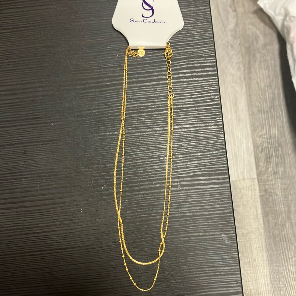 Brand new gold necklace